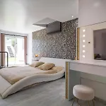 Pet Friendly In Holiday home